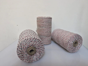Bobina hilo tricolor x 1/2 Kg Caja x 20      